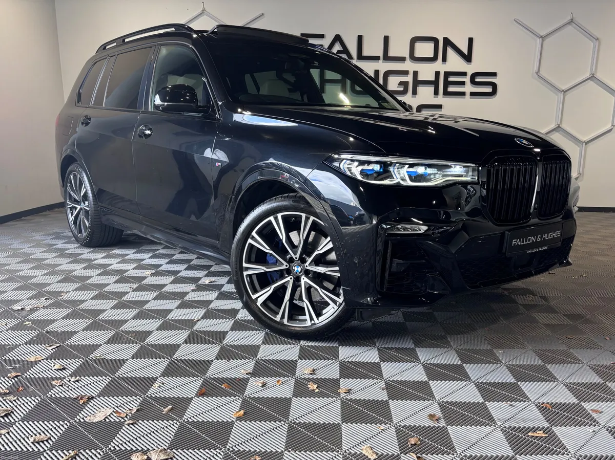 BMW X7 XDRIVE 30D 7 SEATER // SUNROOF // HIGH SPEC - Image 1