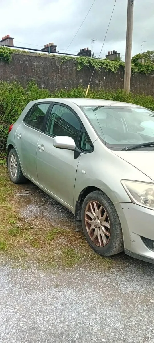 2007 auris 1.4 d4d no tax no nct - Image 2