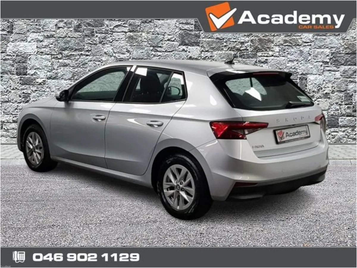Skoda Fabia SELECTION**FRESH STOCK** - Image 3