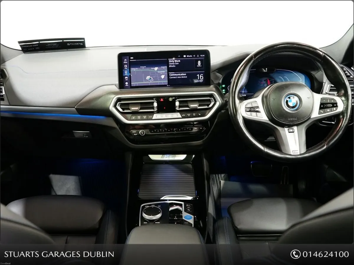 BMW iX3 **MASSIVE SPEC**SUNROOF, PRO PACK, TECH PA - Image 4