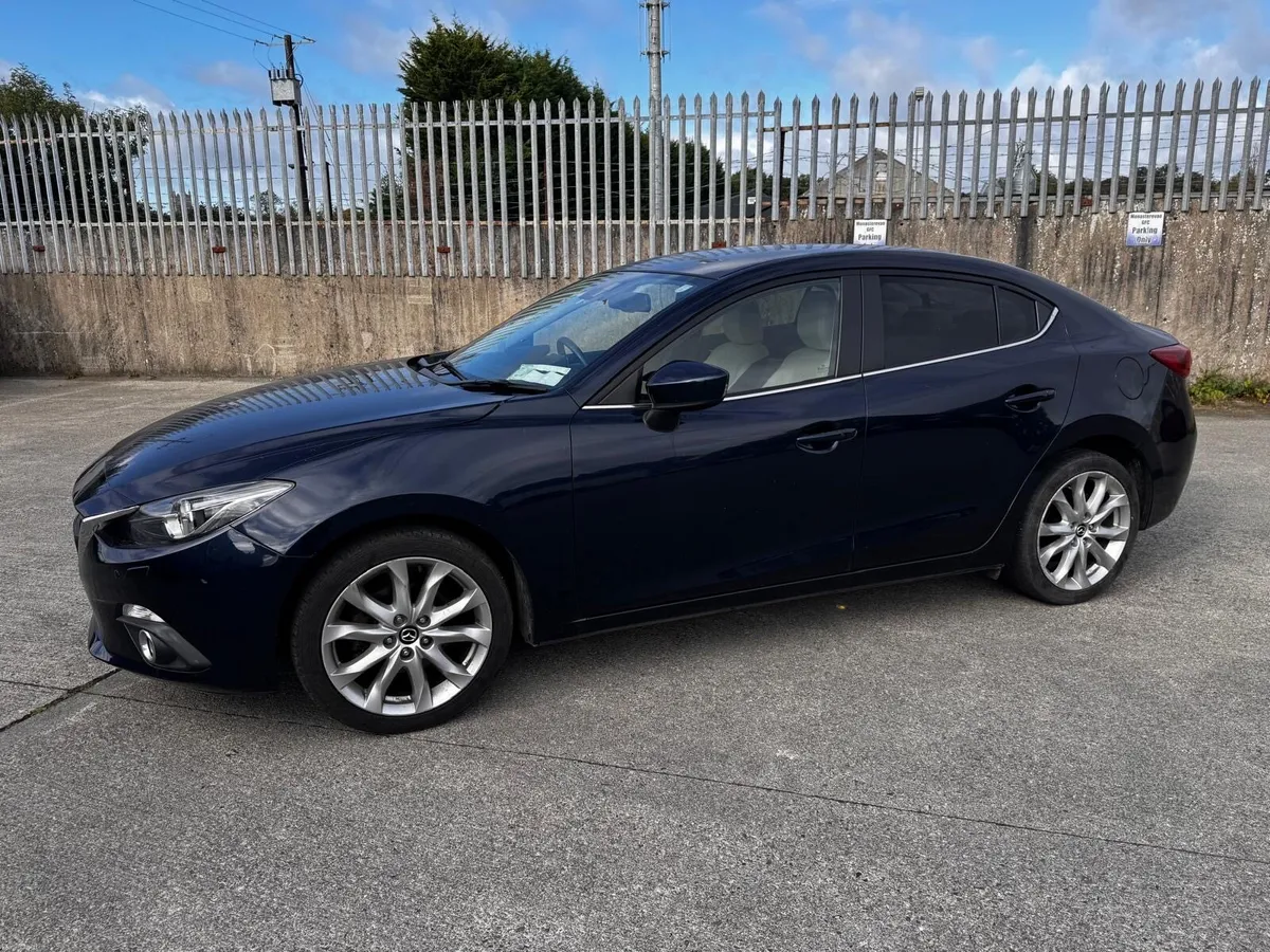 16 Mazda 3 2.2d top spec low mileage NCT 08/28 - Image 4