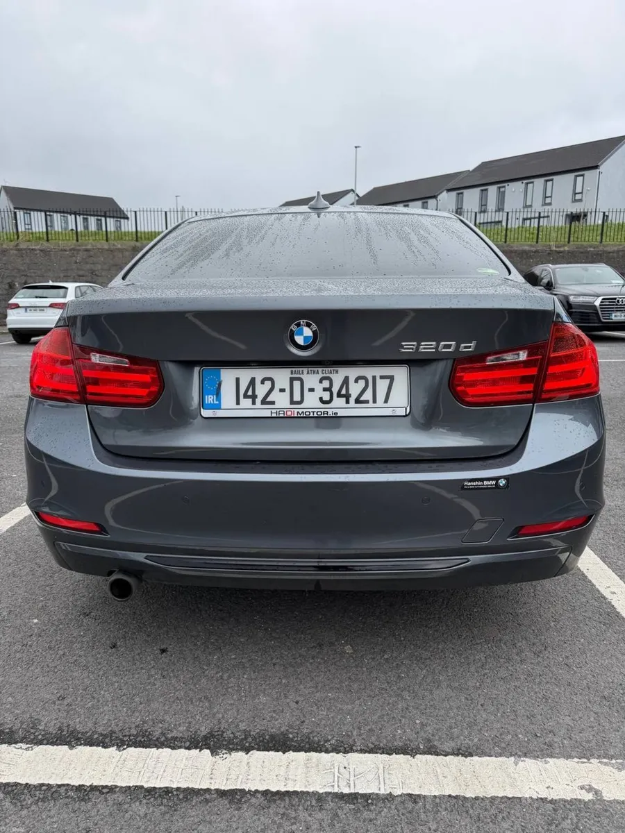 BMW 320d low mileage automatic - Image 3
