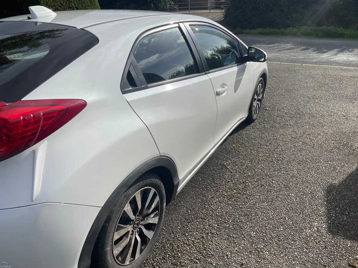 131 Honda Civic 1.6 I-dtec EX - Image 6