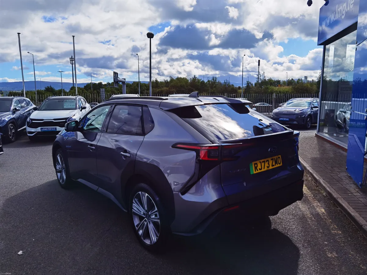 Subaru Solterra TOURING EV AWD 2023 - Image 5