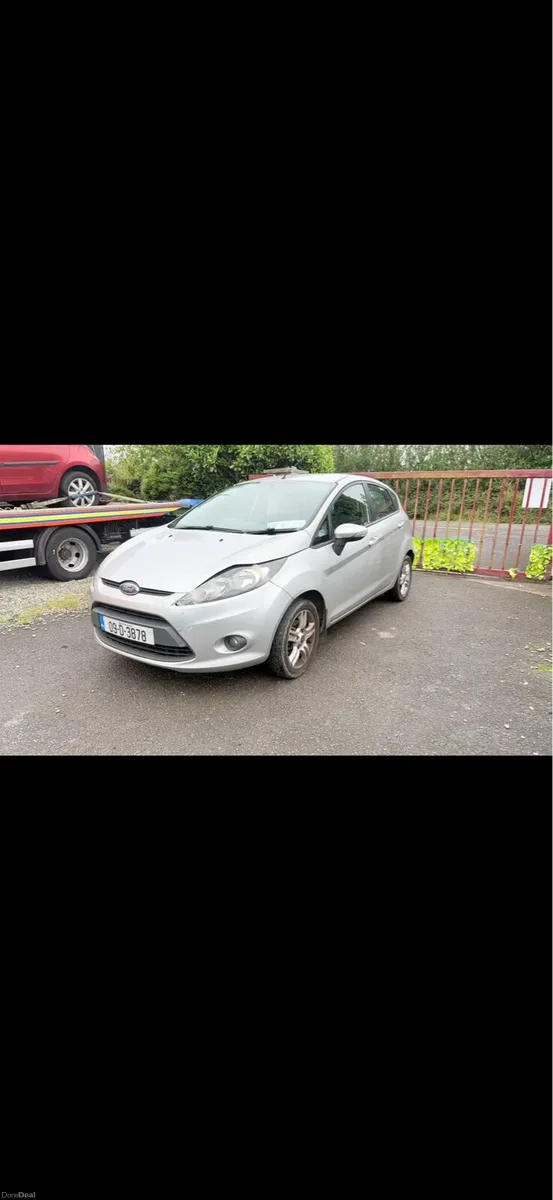 Ford fiesta - Image 2