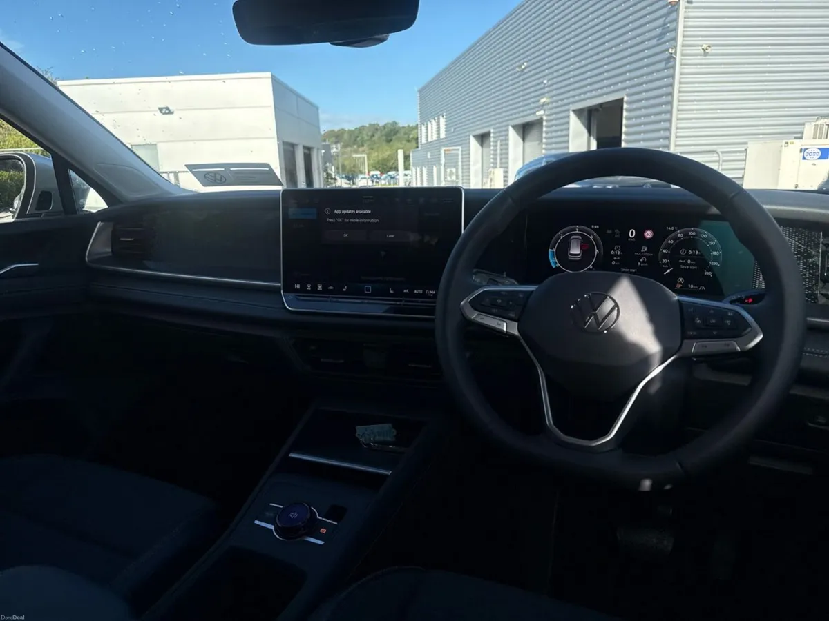 Volkswagen Tayron 2.0 TDI 150HP Edition 75 DSG - Image 6