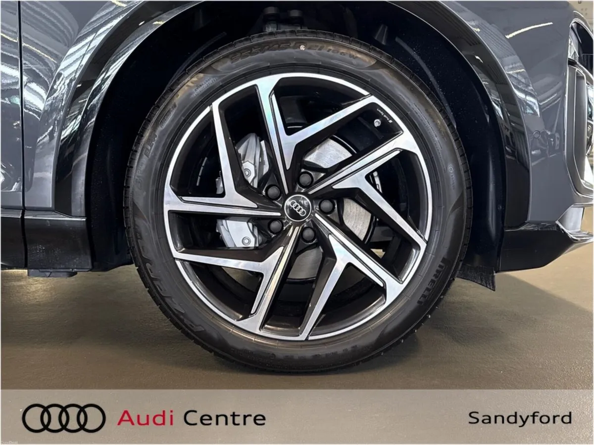 Audi Q6 e-tron SB S LINE - Image 6