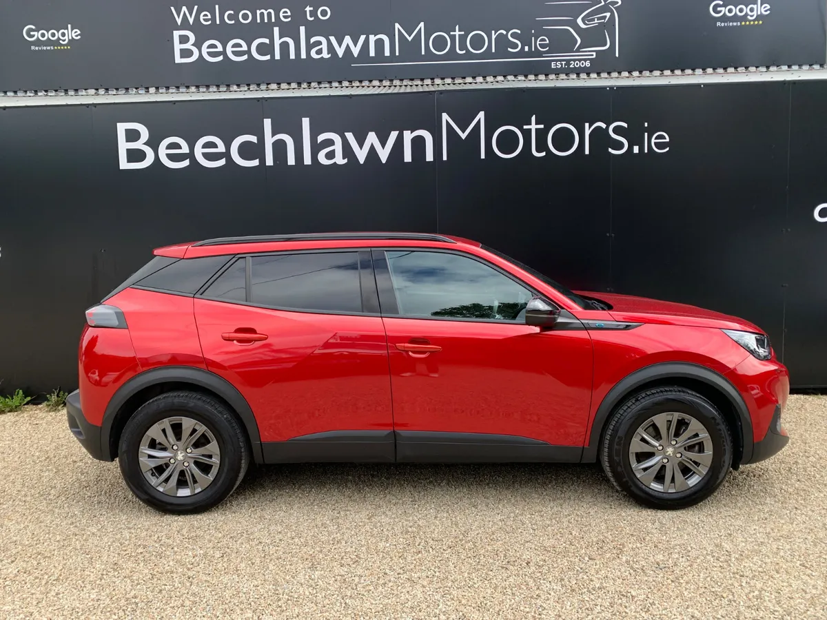 2008e ACTIVE PREMIUM AUTO 54KWH 400km RANGE - Image 2