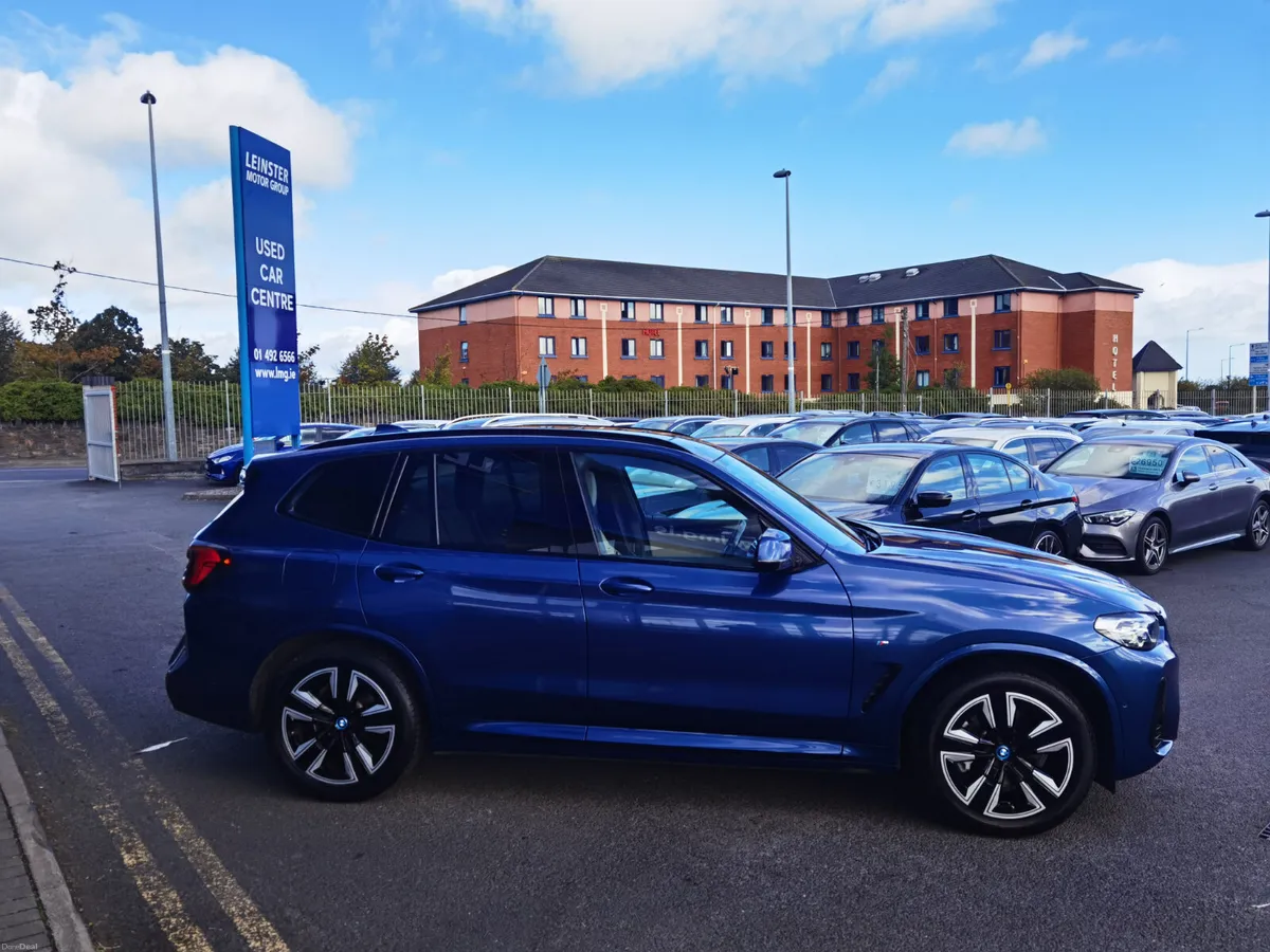 BMW iX3 M SPORT 80KWH 2024 - Image 3