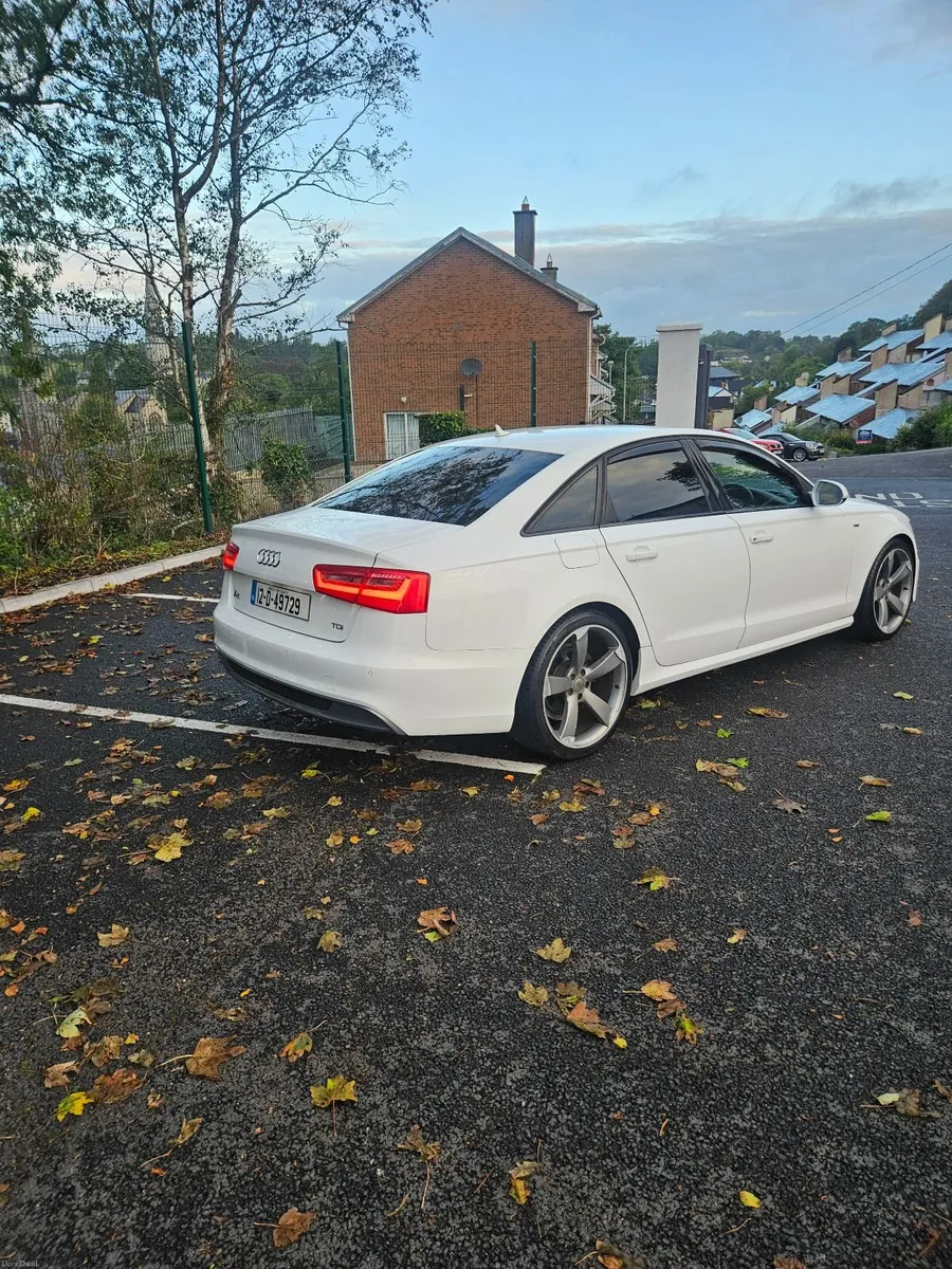 12 Audi A6 SLINE - Image 2