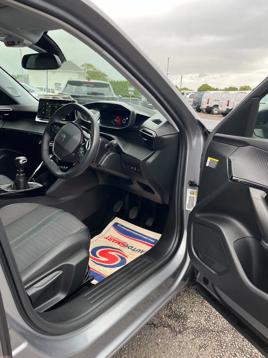 Peugeot 2008 2022 - Image 6