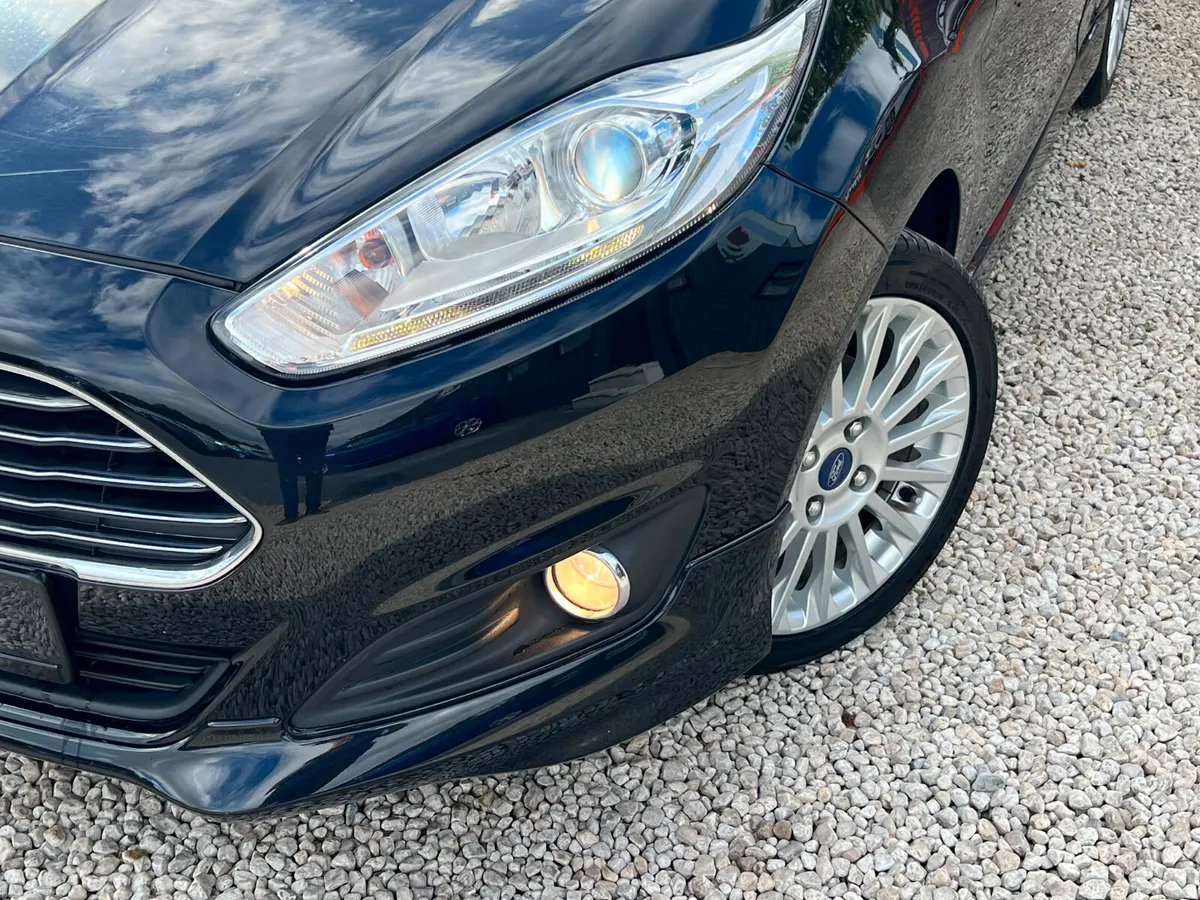 ==NEW NCT//REVERSE CAMERA//FULLY SERVICED== - Image 4