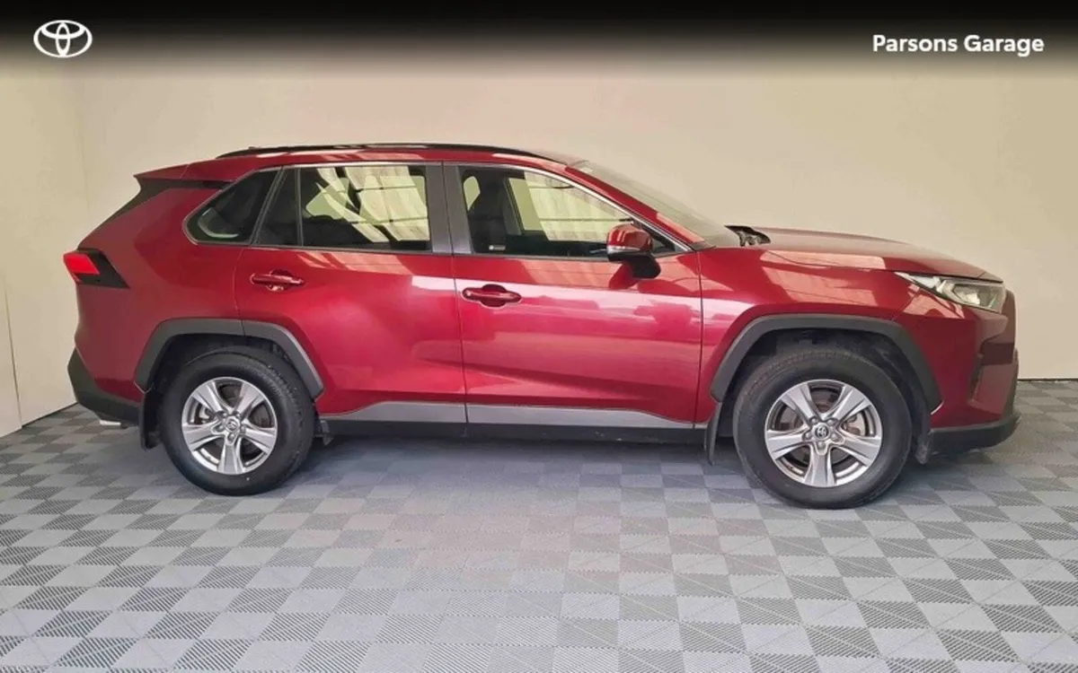 Toyota RAV4 Hybrid Luna - Image 3