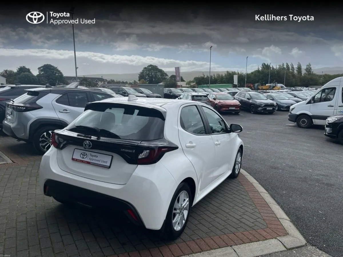 Toyota Yaris yaris hybrid luna - Image 2