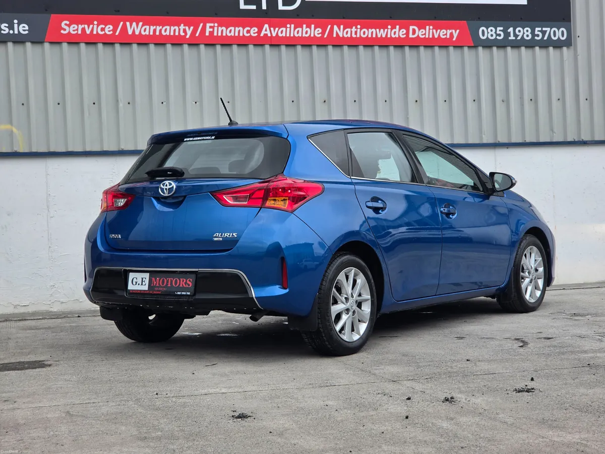 Toyota Auris 2014 1.4 d4d HIGH SPEC LUNA MODEL - Image 6