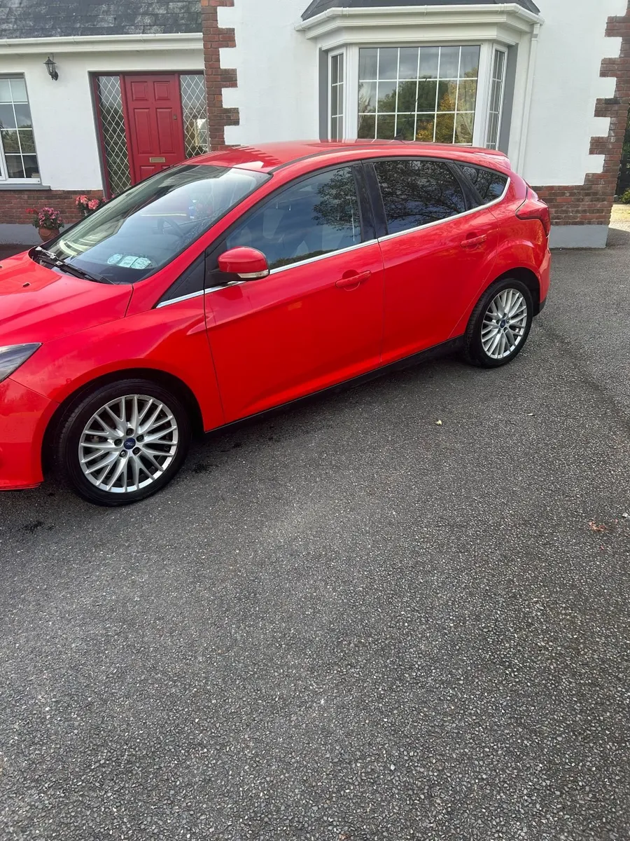 Ford Focus 2013 (35k on a reconditioned Engine) - Image 4