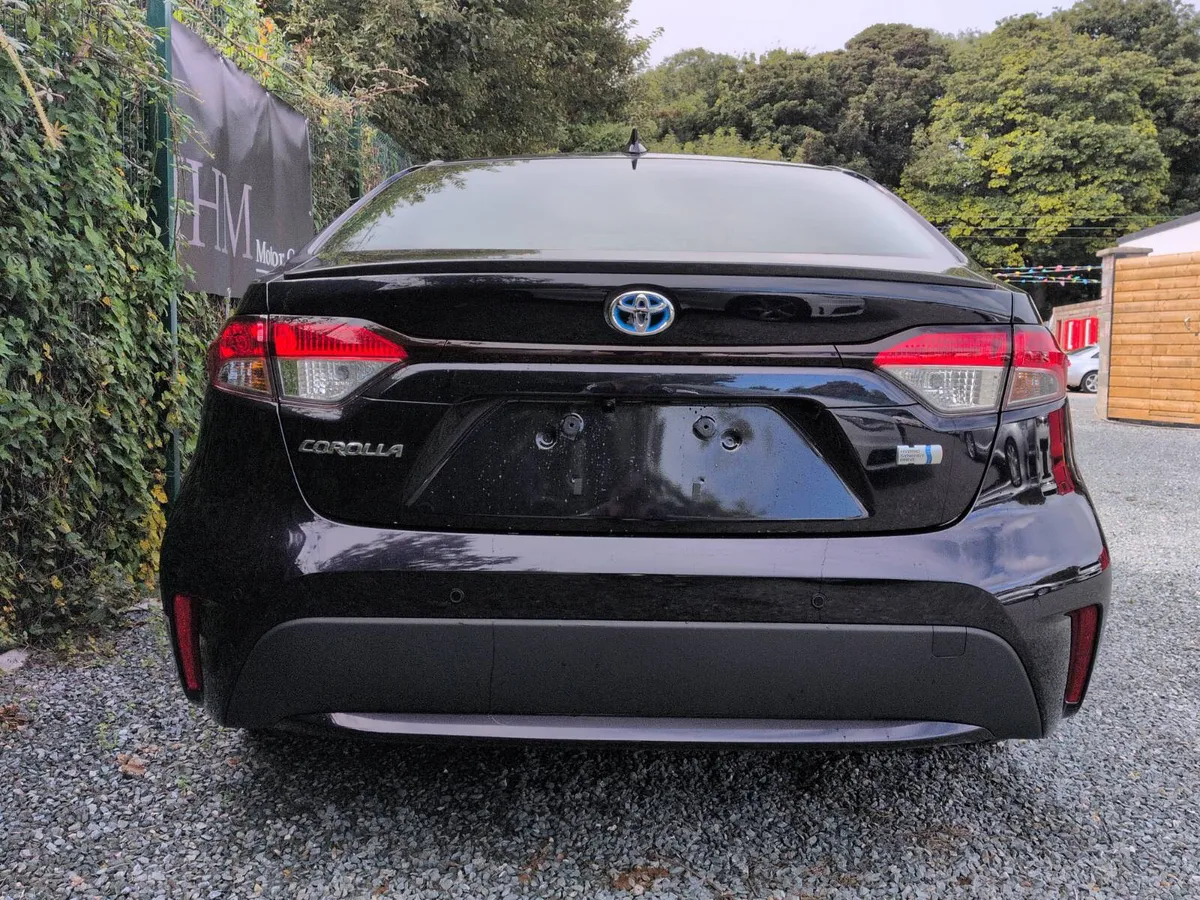 2023 Toyota Corolla WXB *High spec* LOW KMS - Image 6
