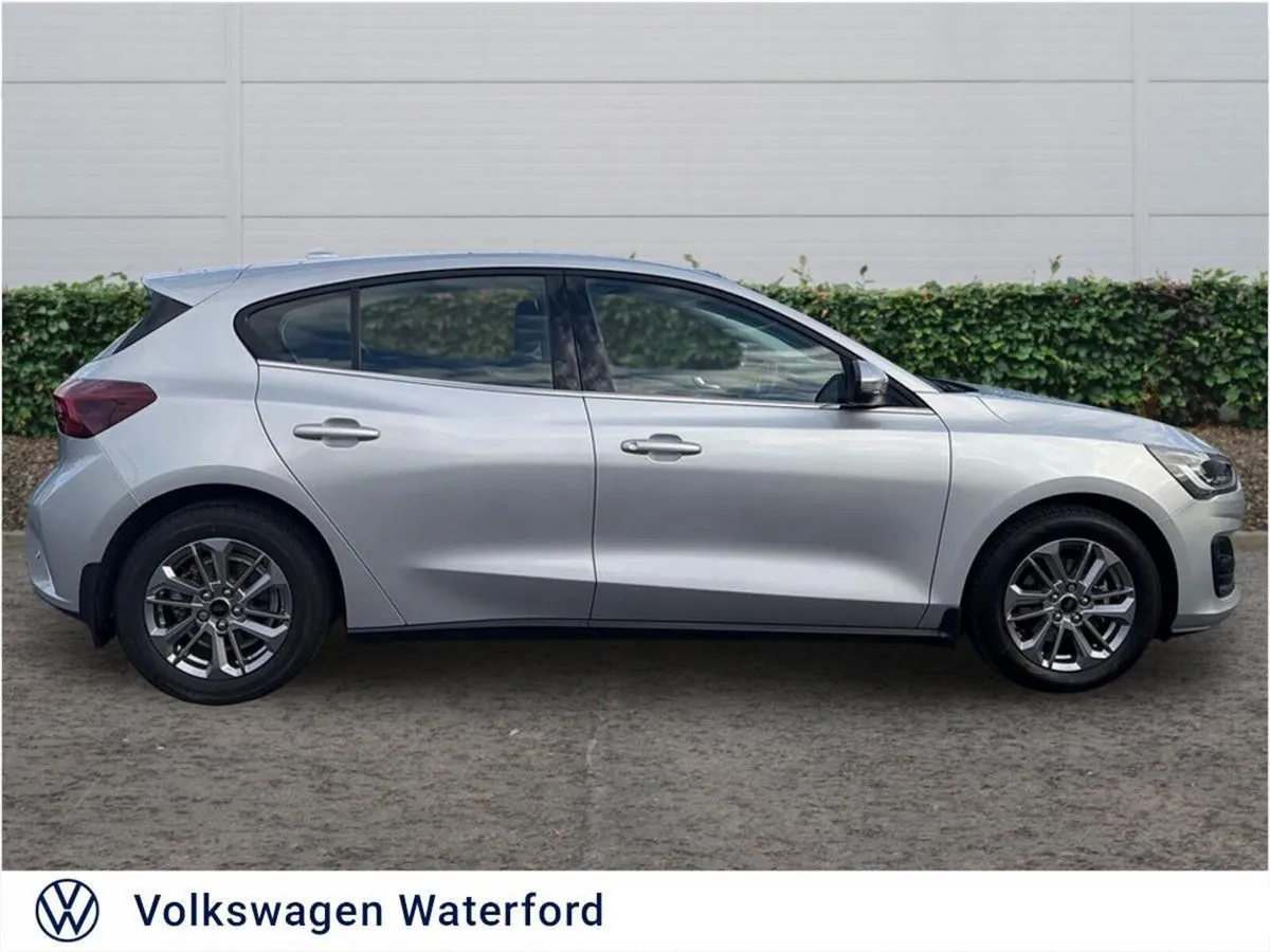 Ford Focus 1.0L EcoBoost 125PS Titanium - Image 4
