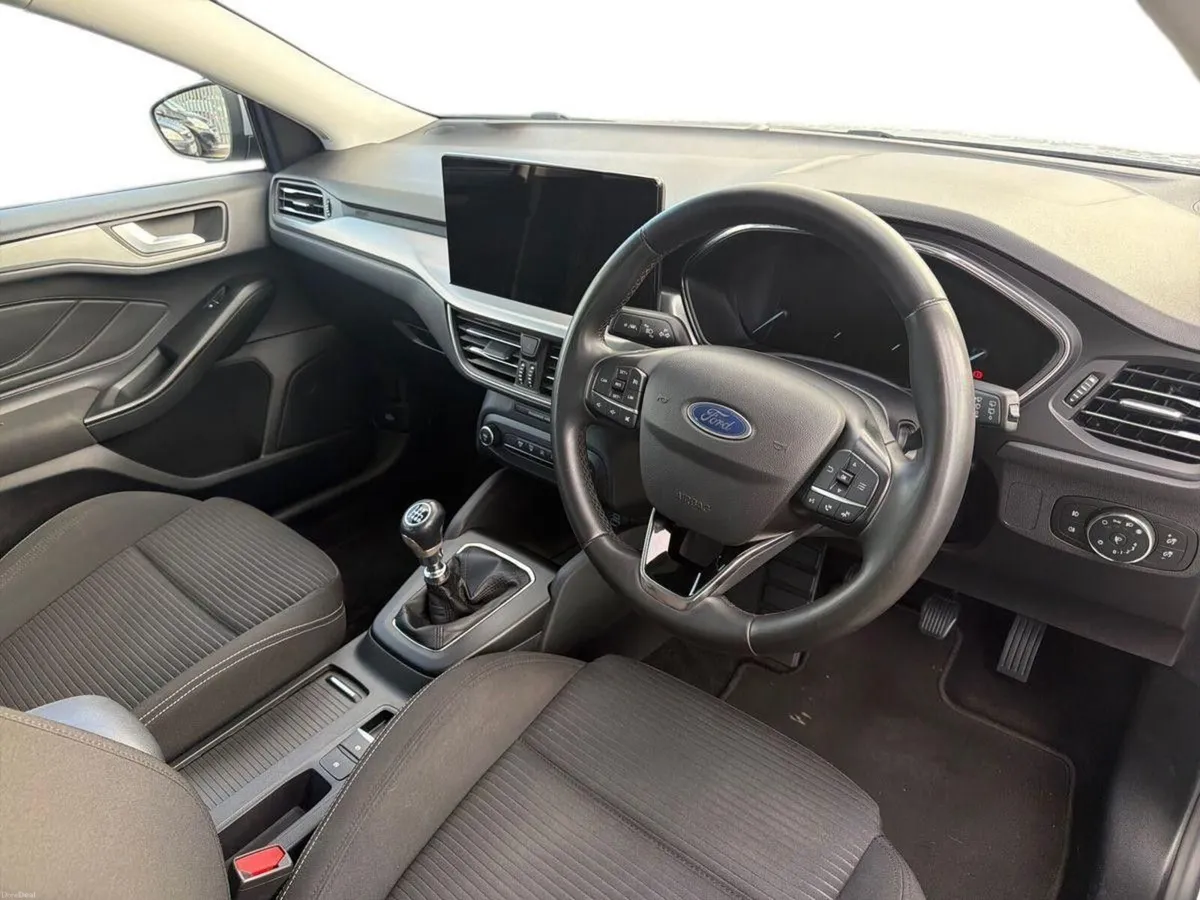 Ford Focus 1.0L EcoBoost 125PS Titanium - Image 6