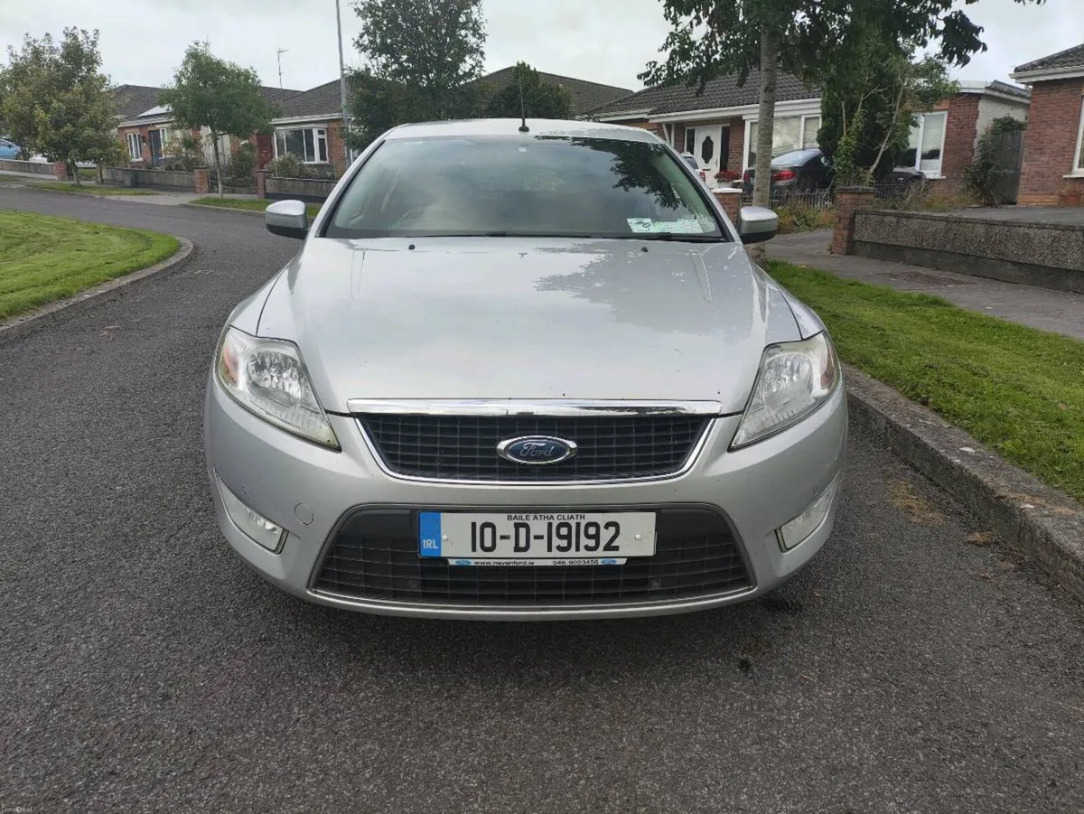 Ford Mondeo 2010 Silver - Image 1
