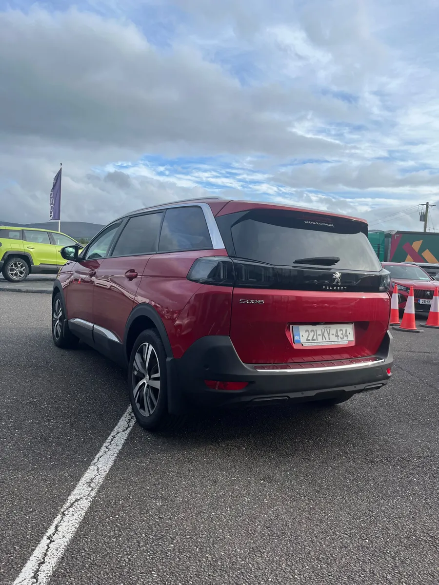 Peugeot 5008 2022 - Image 4