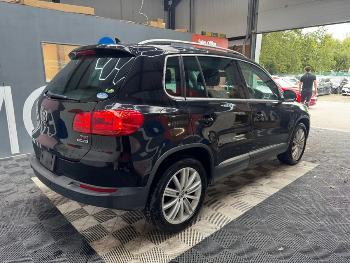 Volkswagen Tiguan 2015 VOLKSWAGEN TIGUAN 1.4 AUTOM - Image 3