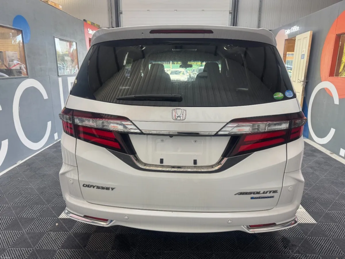 Honda Odyssey 2019 HONDA ODYSSEY HYBRID ABSOLUTE E - Image 4