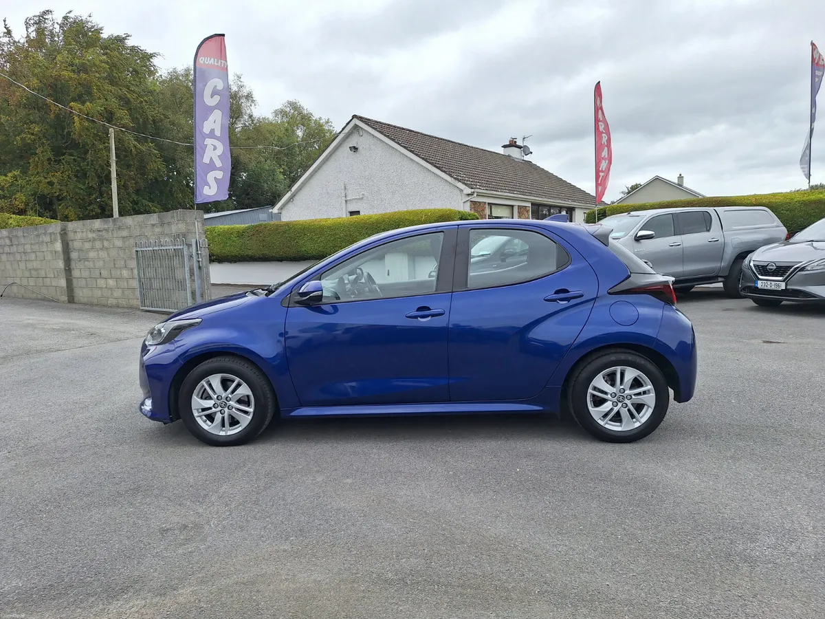 Toyota Yaris 1.5 Hybrid Automatic *High Spec - Image 5