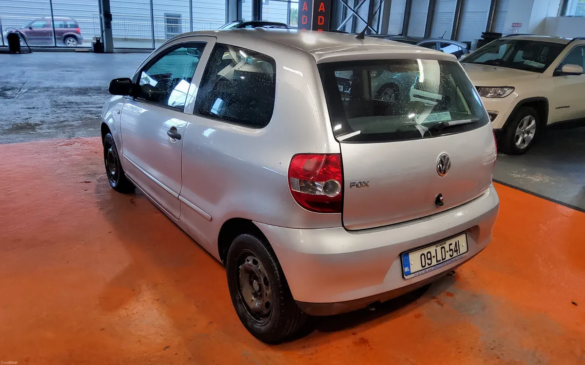 Volkswagen Fox 2009 - Image 5