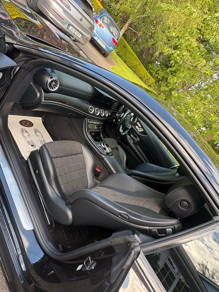 *2018 MERCEDES E220cdi AMG PREMIUM** - Image 6