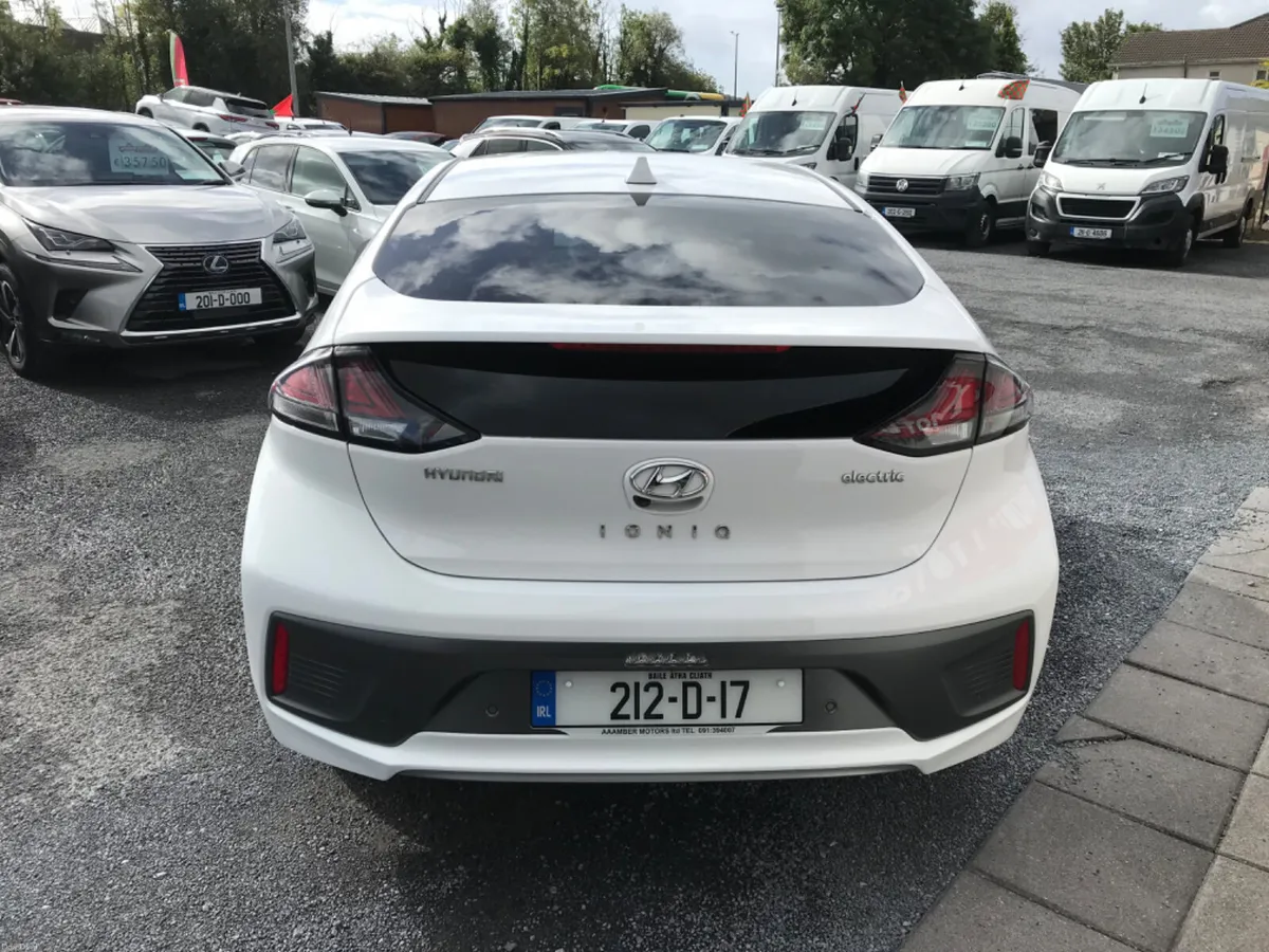 2021 Hyundai Ioniq Premium EV Auto - Image 6