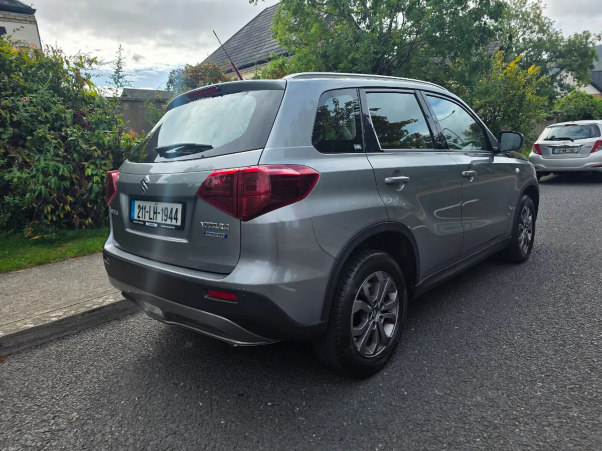 Suzuki Vitara 1.4 Boosterjet Hybrid SZ4 5DR - Image 3