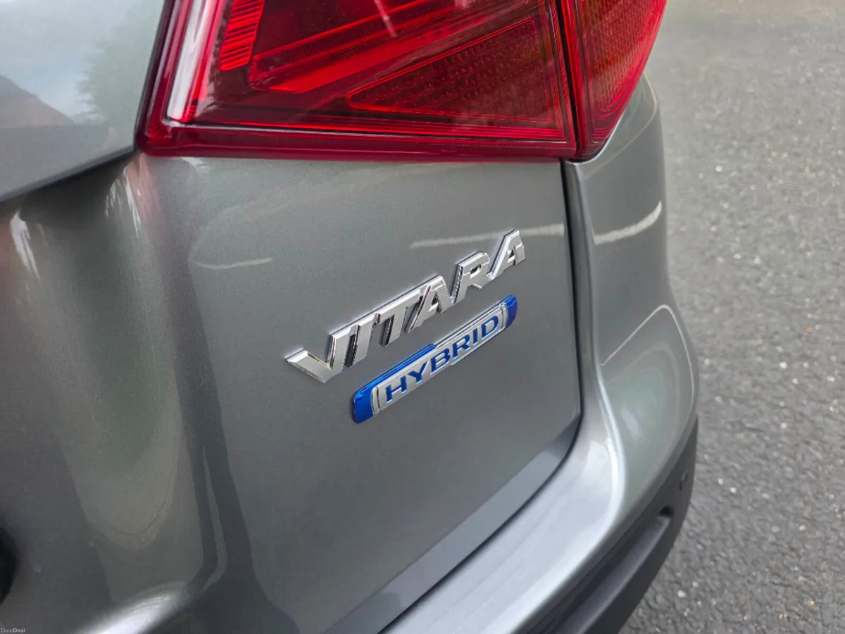 Suzuki Vitara 1.4 Boosterjet Hybrid SZ4 5DR - Image 5