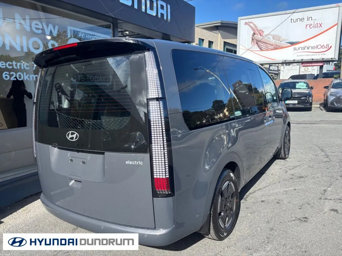 Hyundai Staria Electric 9 seater - Image 4