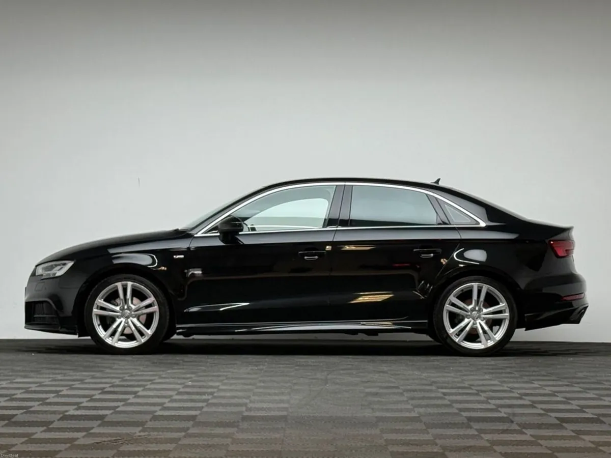 Audi A3 S- Line 35 TFSI 150HP - Image 4