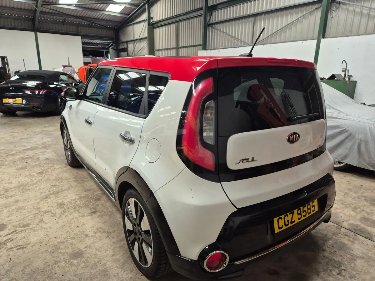 Kia Soul 2015 1.6 6sp manual - Image 6