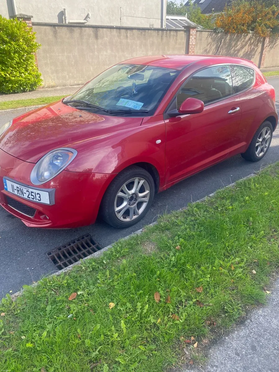 Alfa Romeo - Image 1