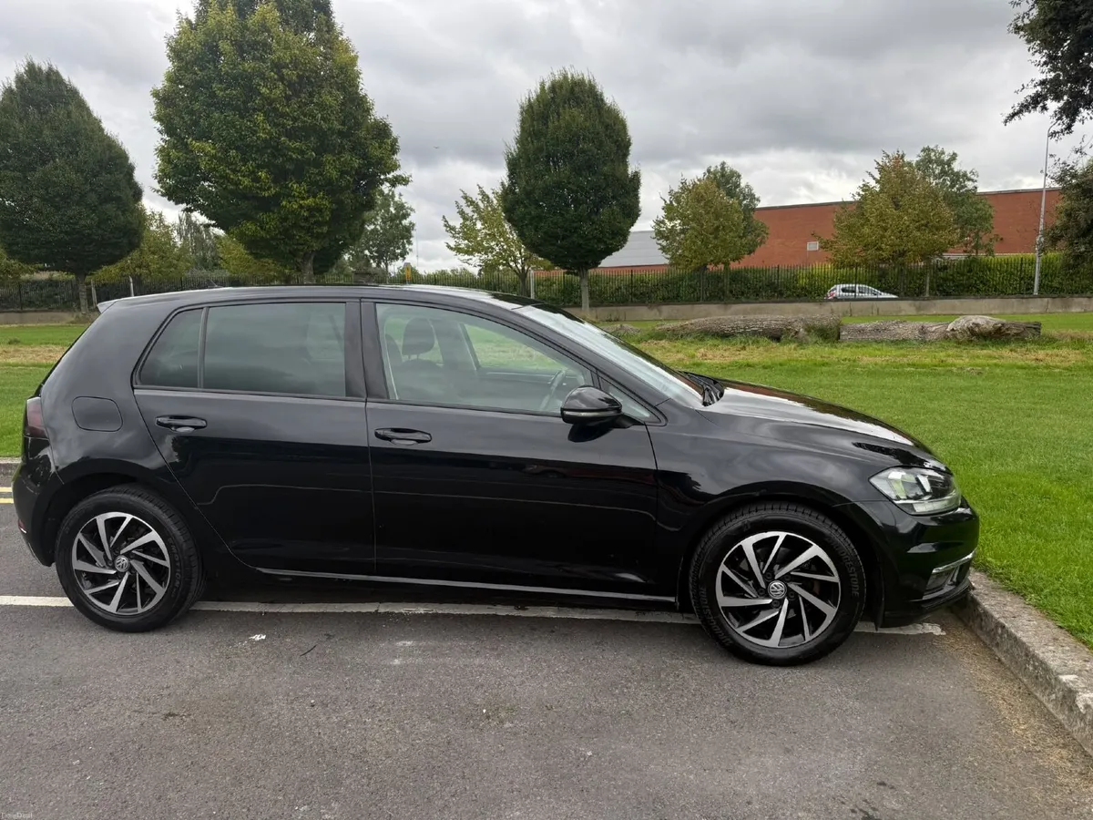 Volkswagen Golf 2019 - Image 5