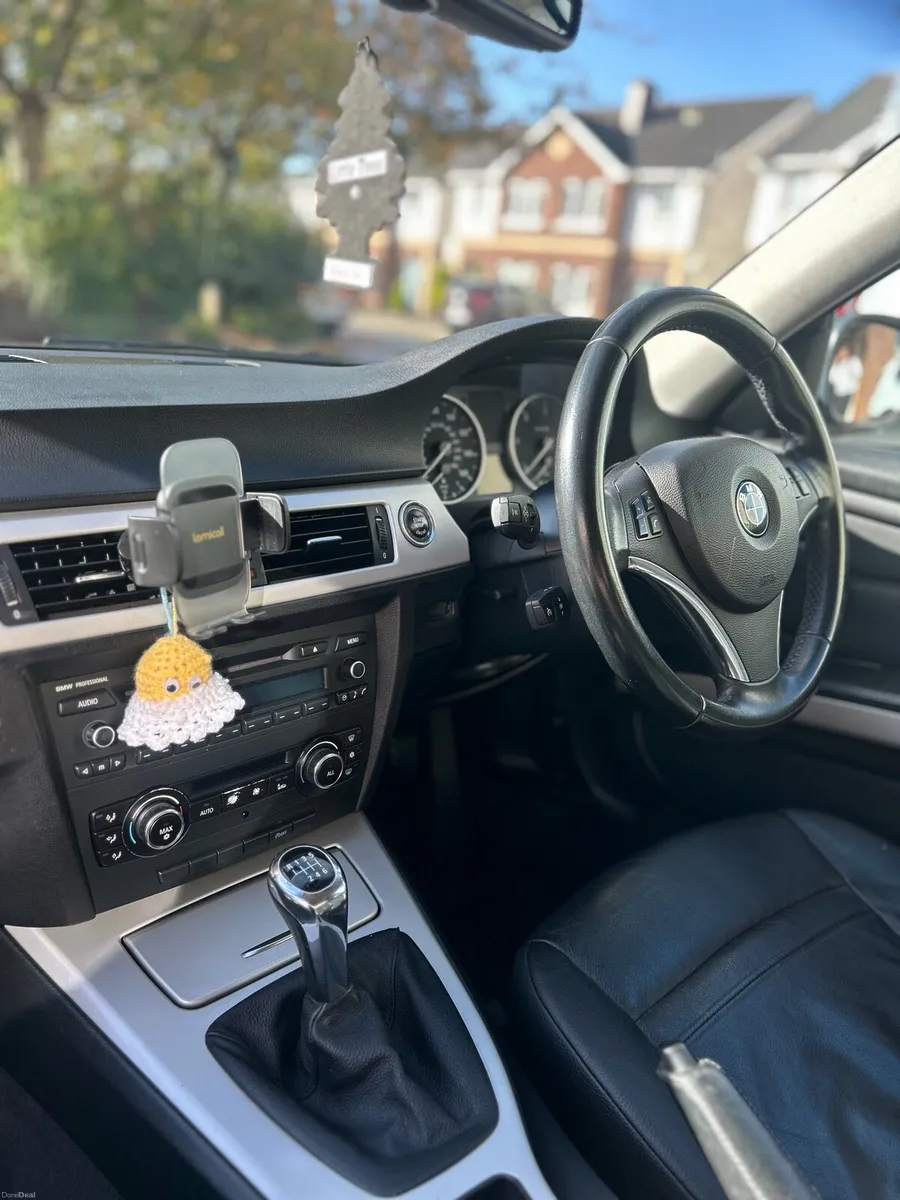 Bmw 320 - Image 3