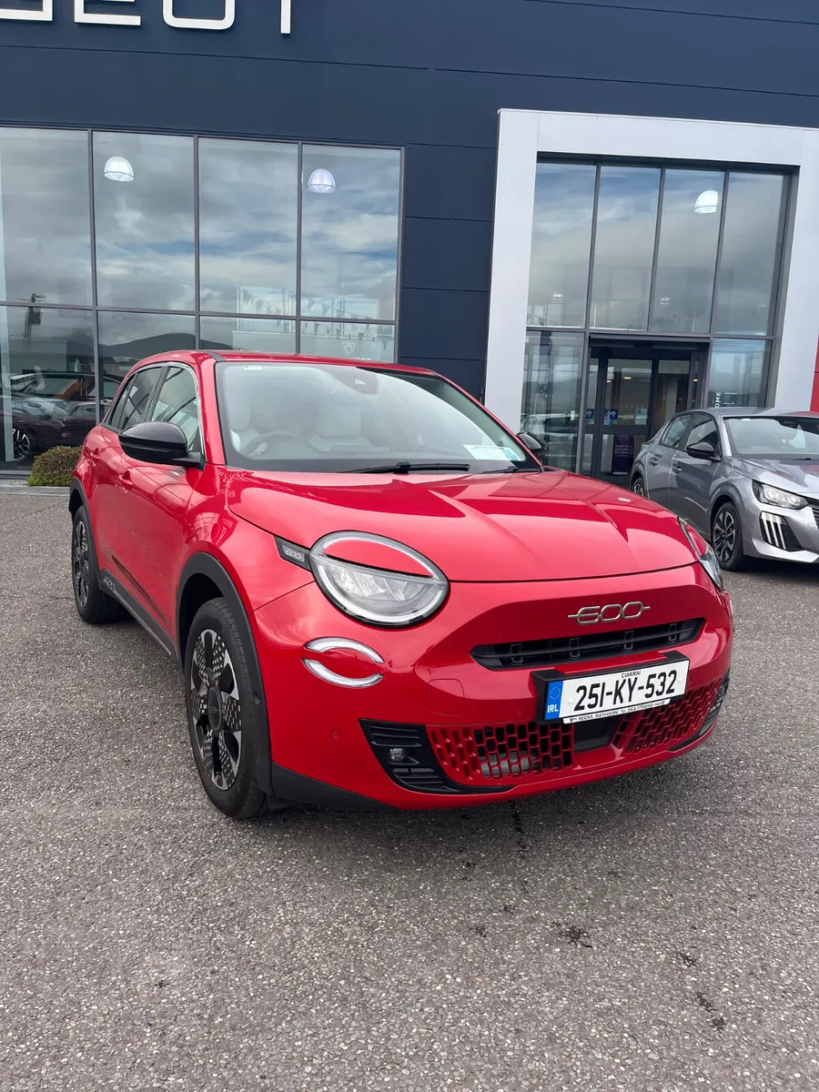 Fiat 600 2025 - Image 1