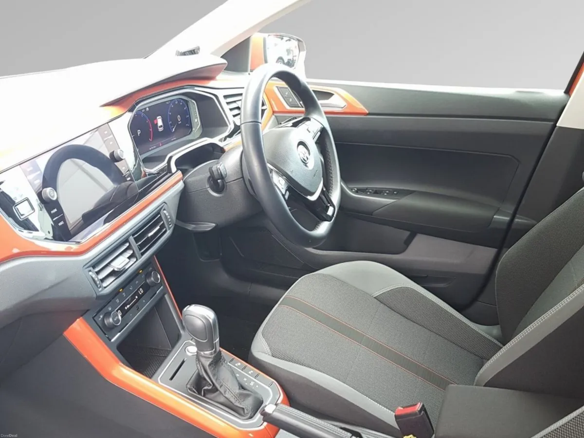 Volkswagen Polo TSI HIGHLINE - Image 4