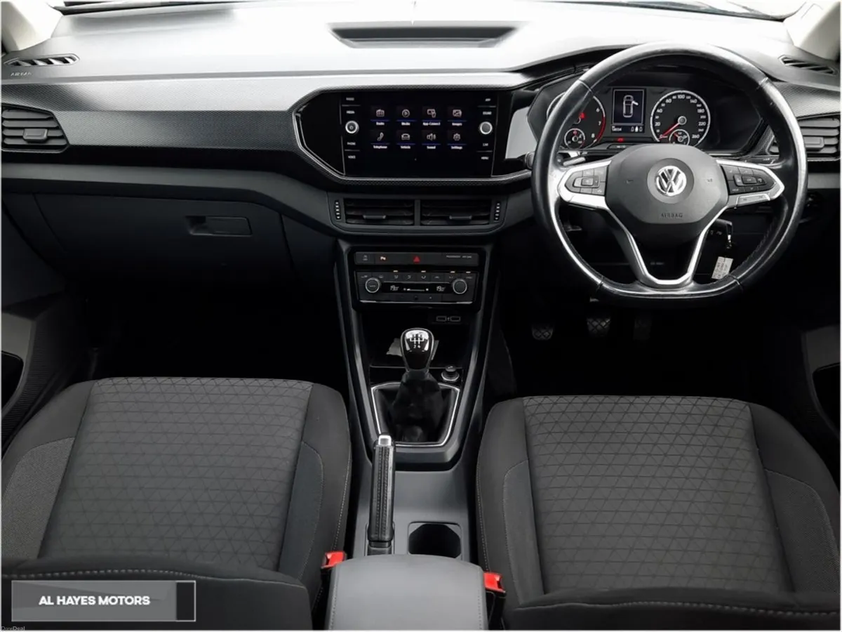 Volkswagen T-Cross **INCREDIBLY LOW KM**LIFE 1.0 T - Image 2