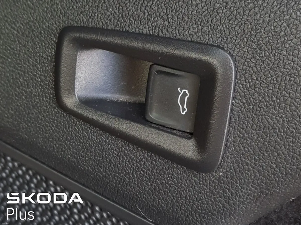 Skoda Kodiaq **FLASH SALE**WINTER PACK**SELECTION - Image 3