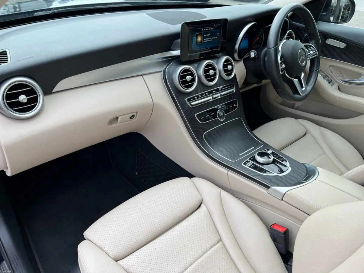Mercedes-Benz C-Class C 200 AMG/Avantgarde Line Sa - Image 6