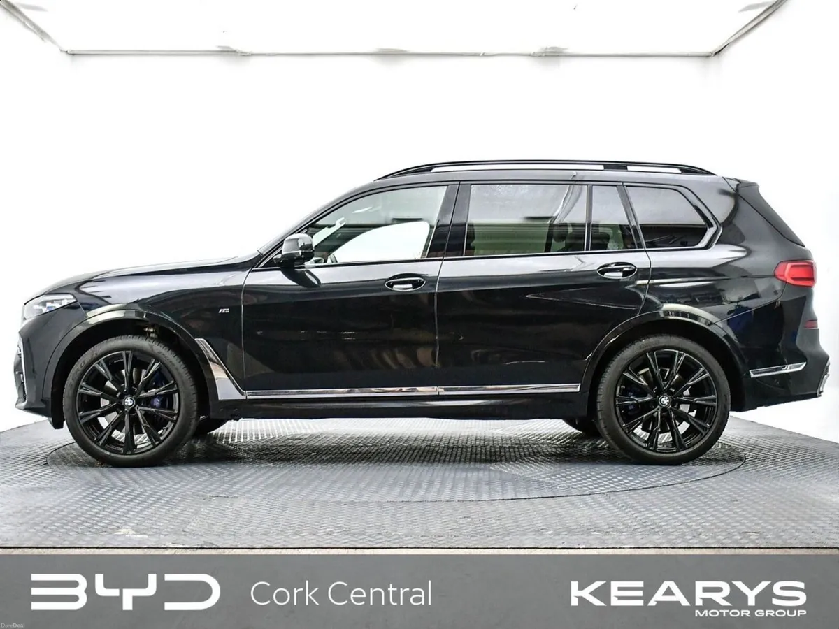 BMW X7 xDrive30d M Sport 7 Seater - Image 3