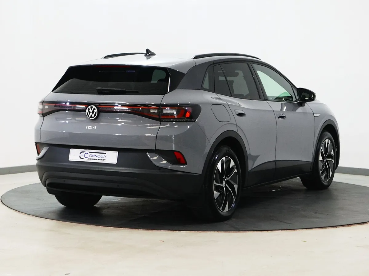 *53* 2023 Volkswagen ID.4 PURE LIFE - Image 4