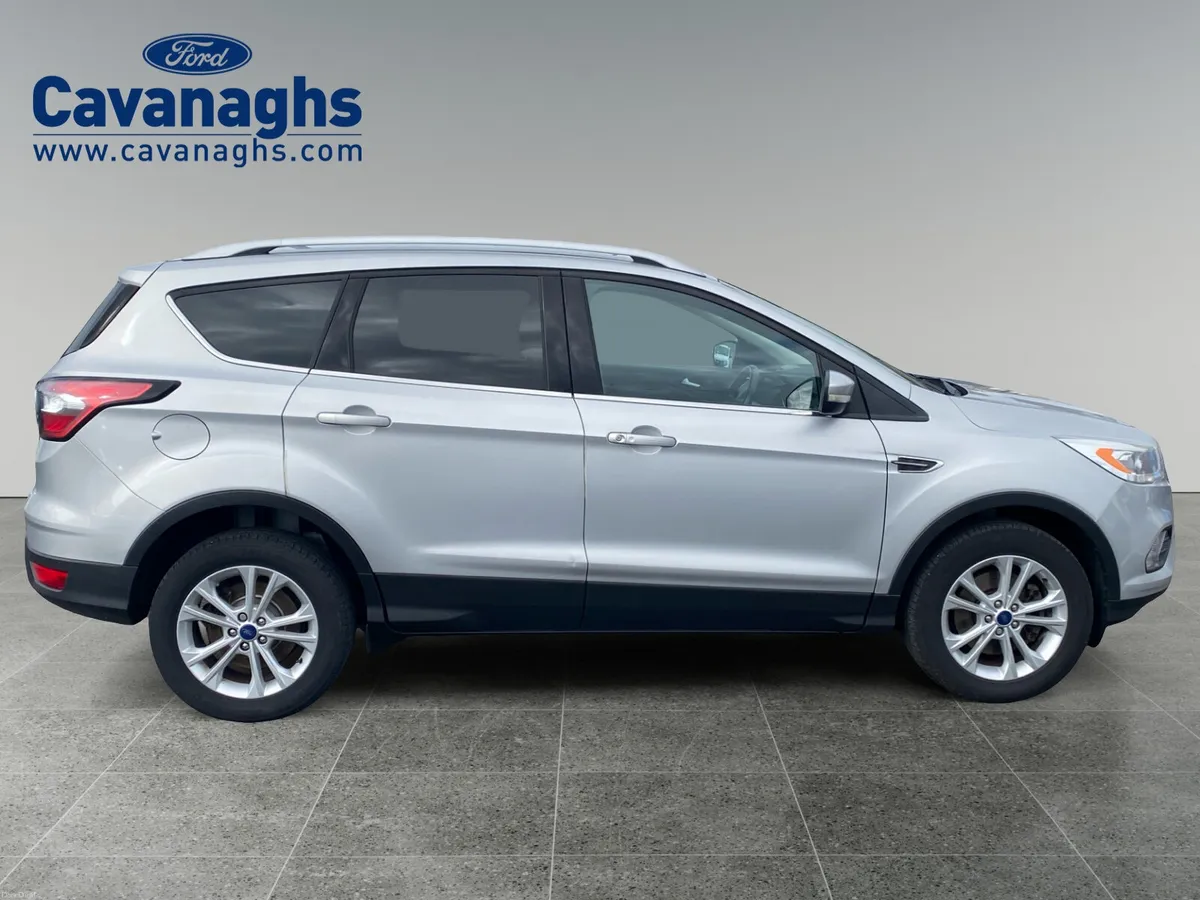 2017 Ford KUGA TITANIUM 5DR 1.5 EcoBlue 120PS M6 - Image 5