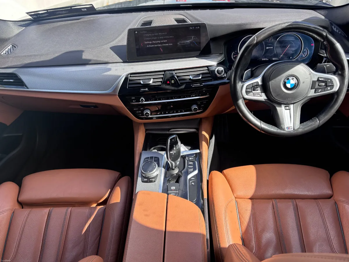 BMW 5 SERIES 530e M SPORT / BODYKIT - Image 2