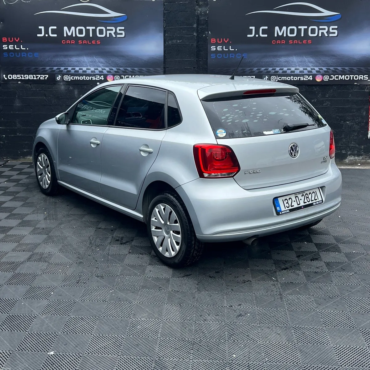 2013 VW Polo (Automatic) 77km - Image 4