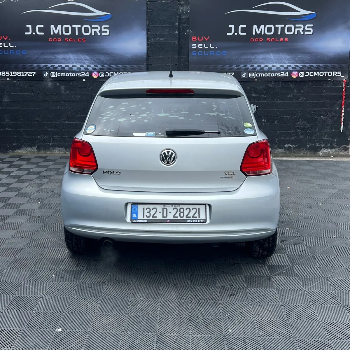 2013 VW Polo (Automatic) 77km - Image 5